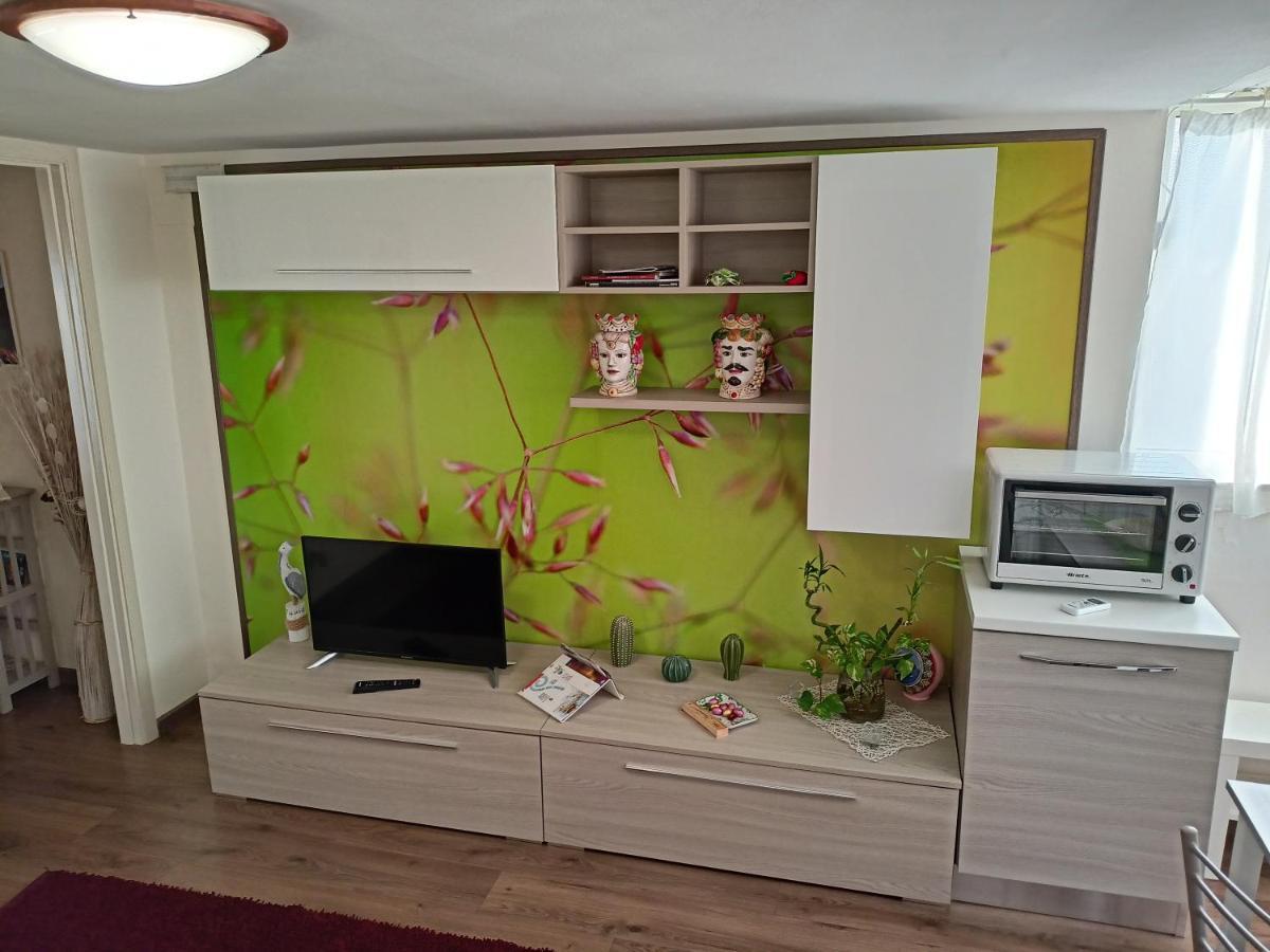 La Petite Maison آتْشّي كاستيلّو المظهر الخارجي الصورة